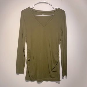 Gap Love maternity top